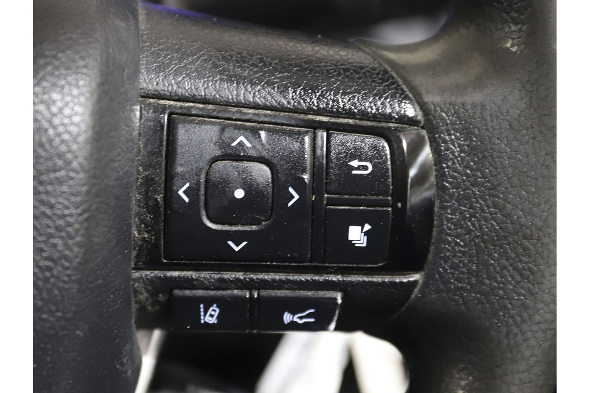 2020 Toyota Hilux SR GUN126R 4X4