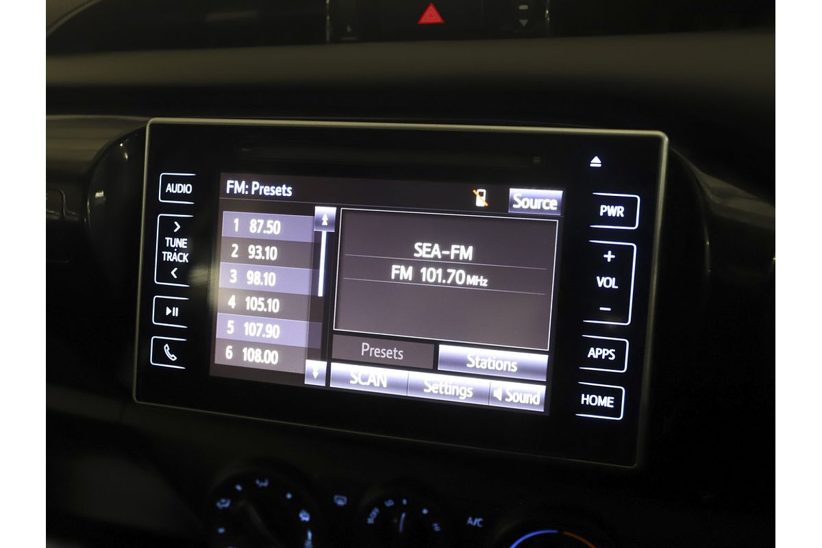 2020 Toyota Hilux SR GUN126R 4X4