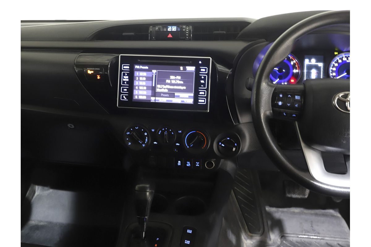 2020 Toyota Hilux SR GUN126R 4X4