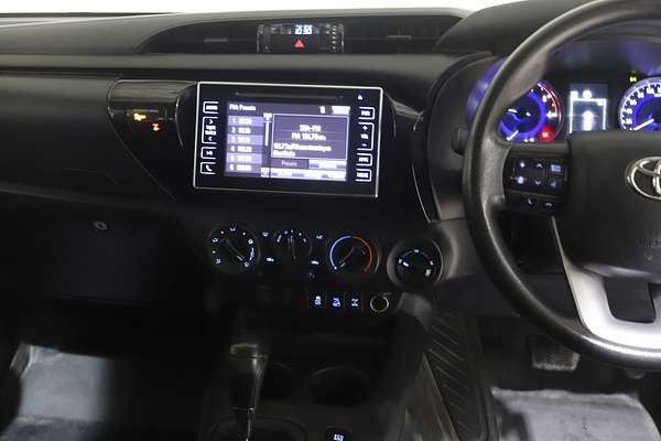 2020 Toyota Hilux SR GUN126R 4X4