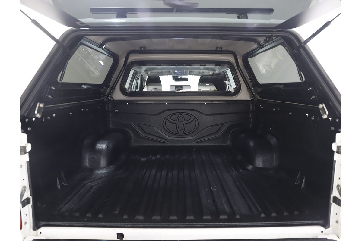 2021 Toyota Hilux SR GUN126R 4X4