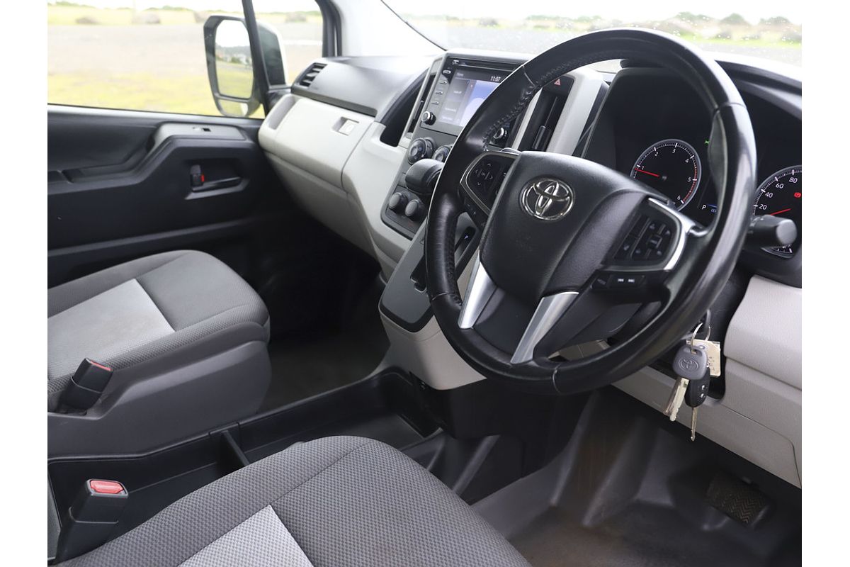 2019 Toyota Hiace Commuter GDH322R