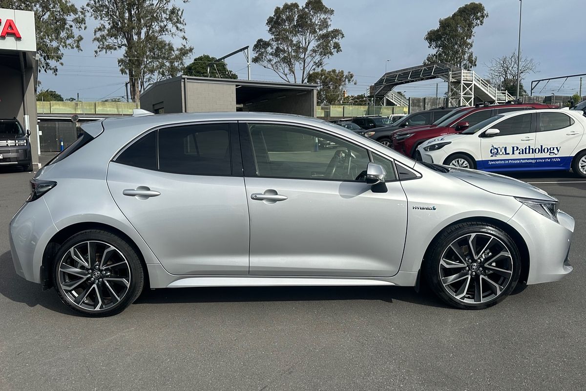 2021 Toyota Corolla ZR Hybrid ZWE211R