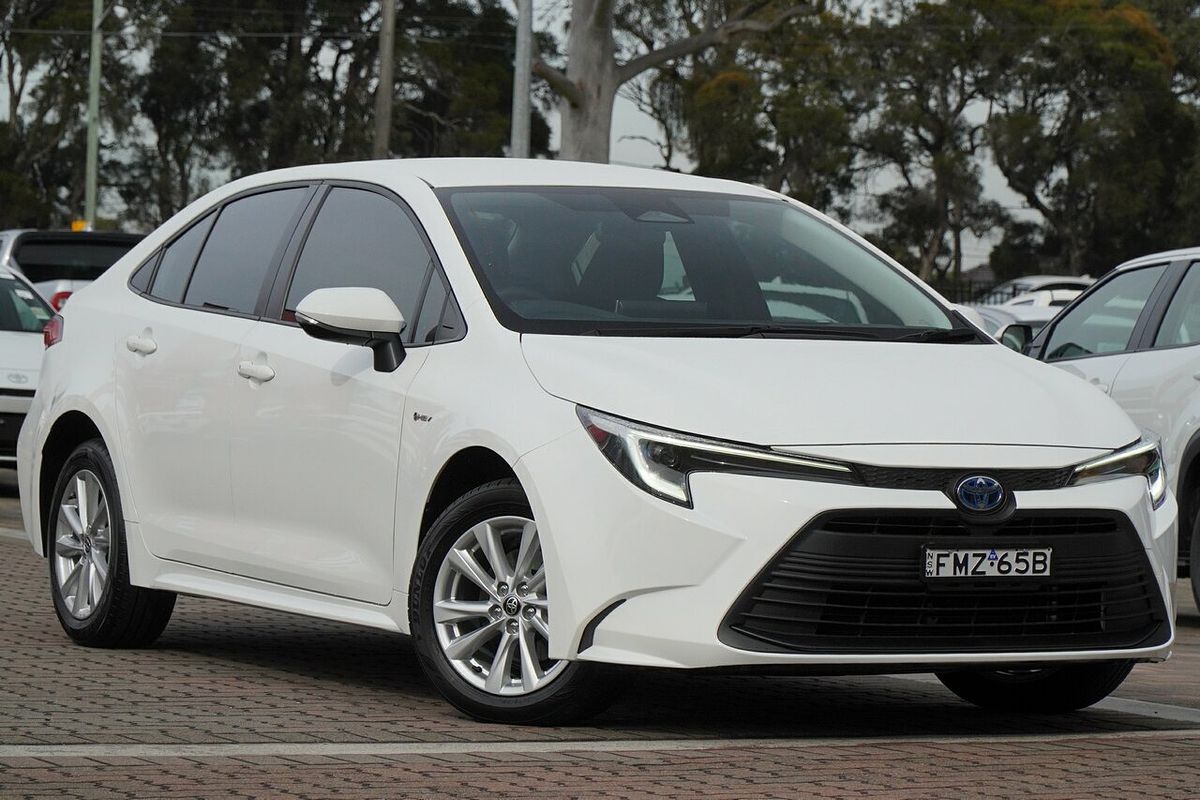 2024 Toyota Corolla Ascent Sport Hybrid ZWE219R