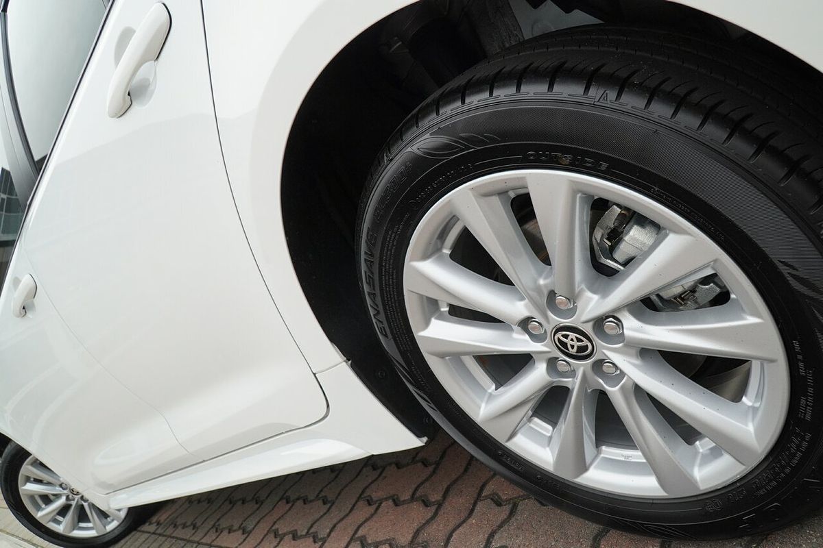 2024 Toyota Corolla Ascent Sport Hybrid ZWE219R