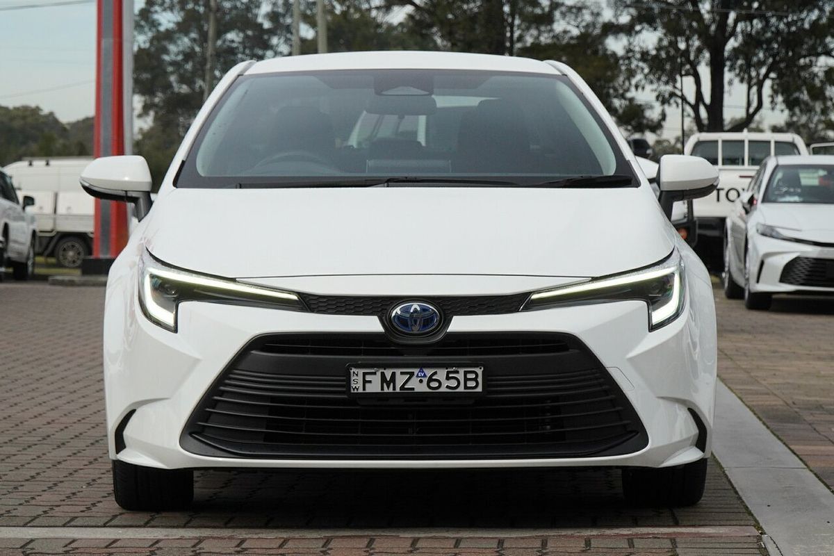 2024 Toyota Corolla Ascent Sport Hybrid ZWE219R