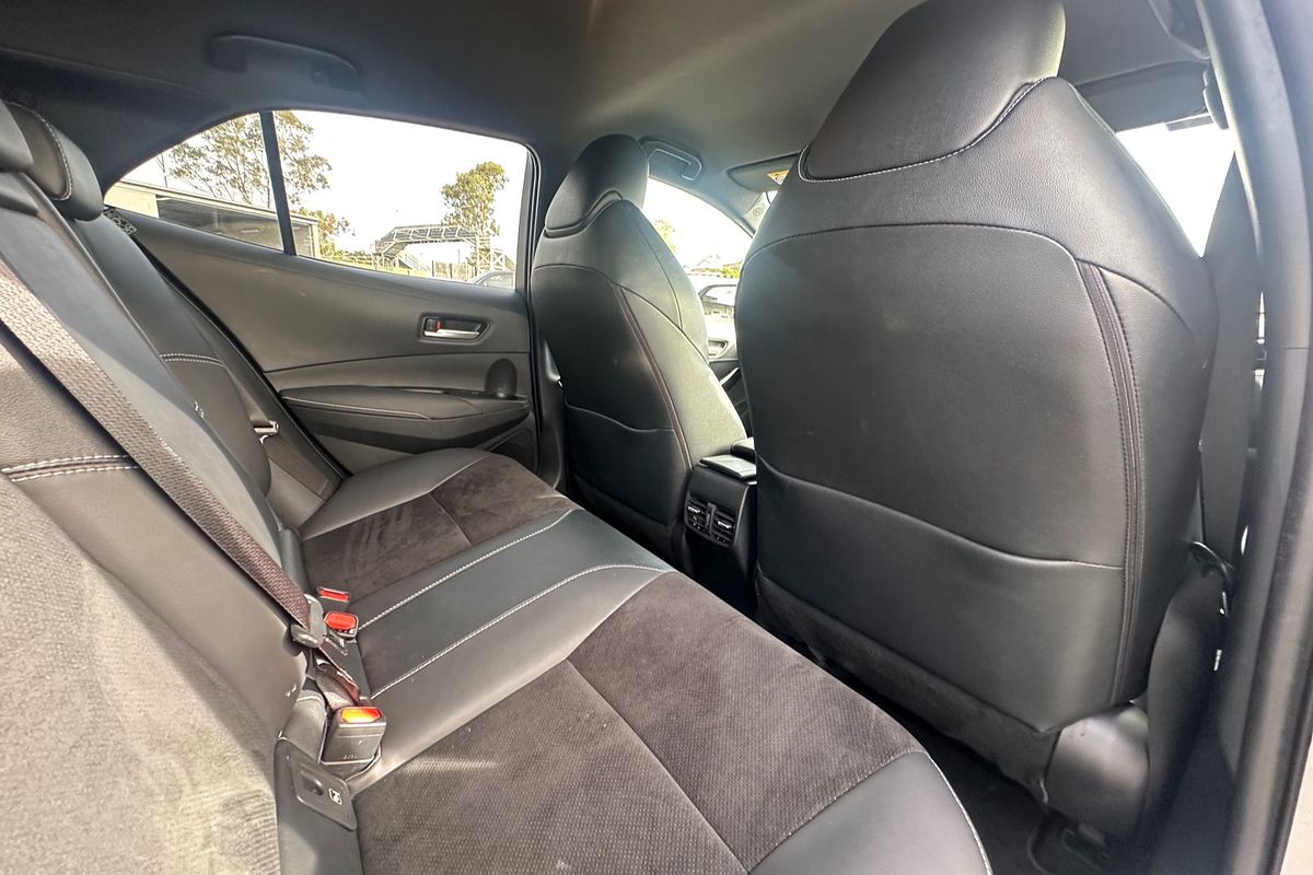 2021 Toyota Corolla ZR Hybrid ZWE211R