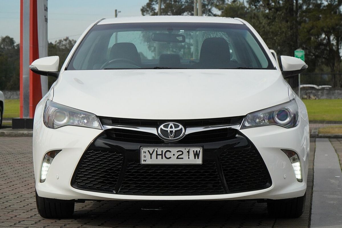 2017 Toyota Camry Atara S AVV50R