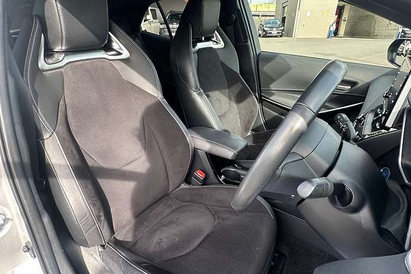 2021 Toyota Corolla ZR Hybrid ZWE211R
