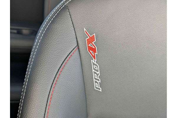 2025 Nissan Navara PRO-4X Warrior D23 4X4