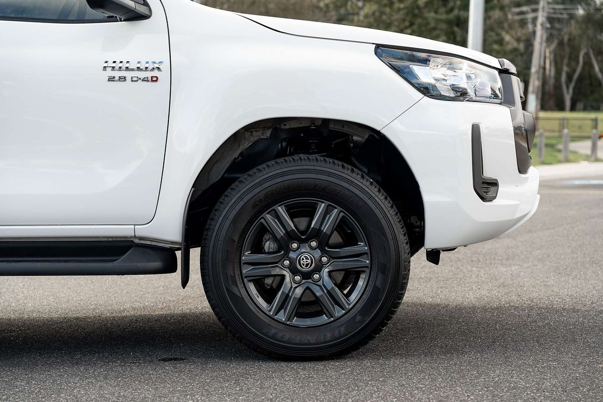 2023 Toyota Hilux SR GUN126R