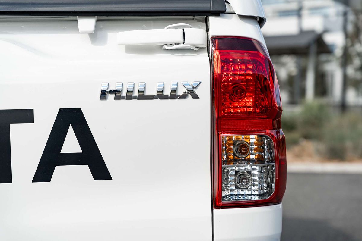2023 Toyota Hilux SR GUN126R