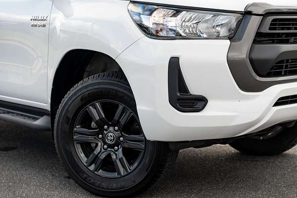 2023 Toyota Hilux SR GUN126R