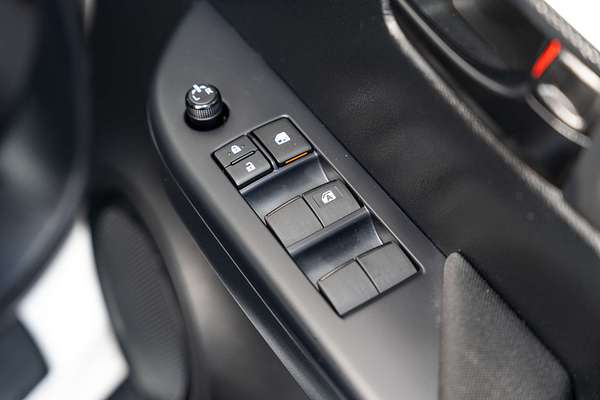 2023 Toyota Hilux SR GUN126R