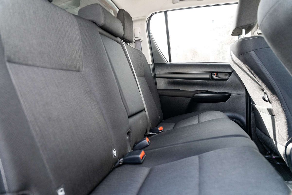 2023 Toyota Hilux SR GUN126R