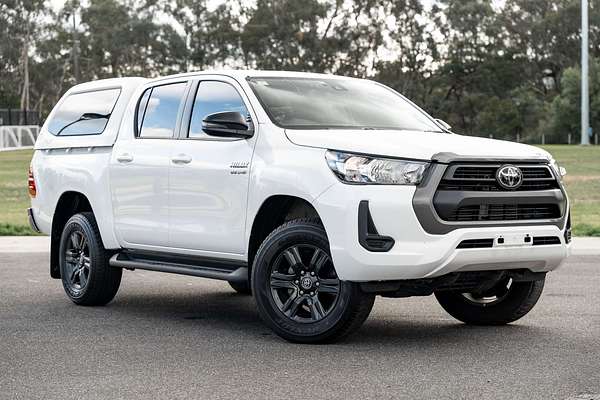 2023 Toyota Hilux SR GUN126R