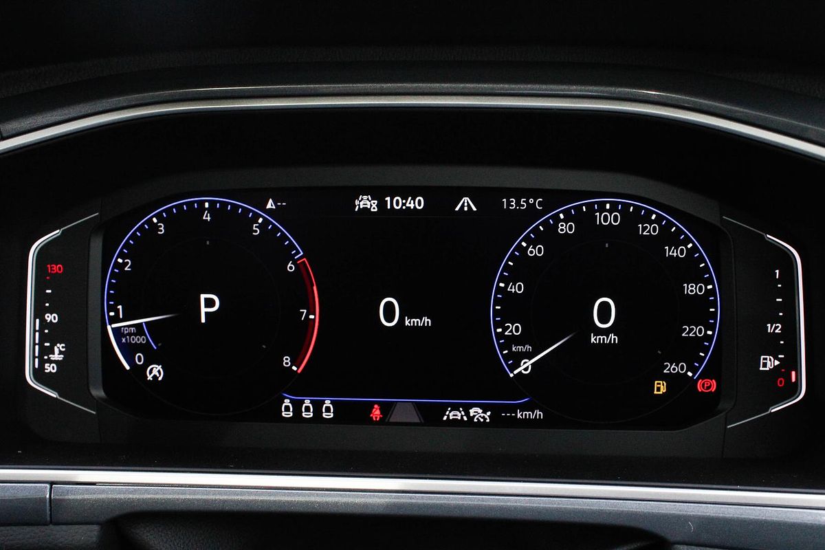 2025 Volkswagen T-Roc 110TSI Style D11