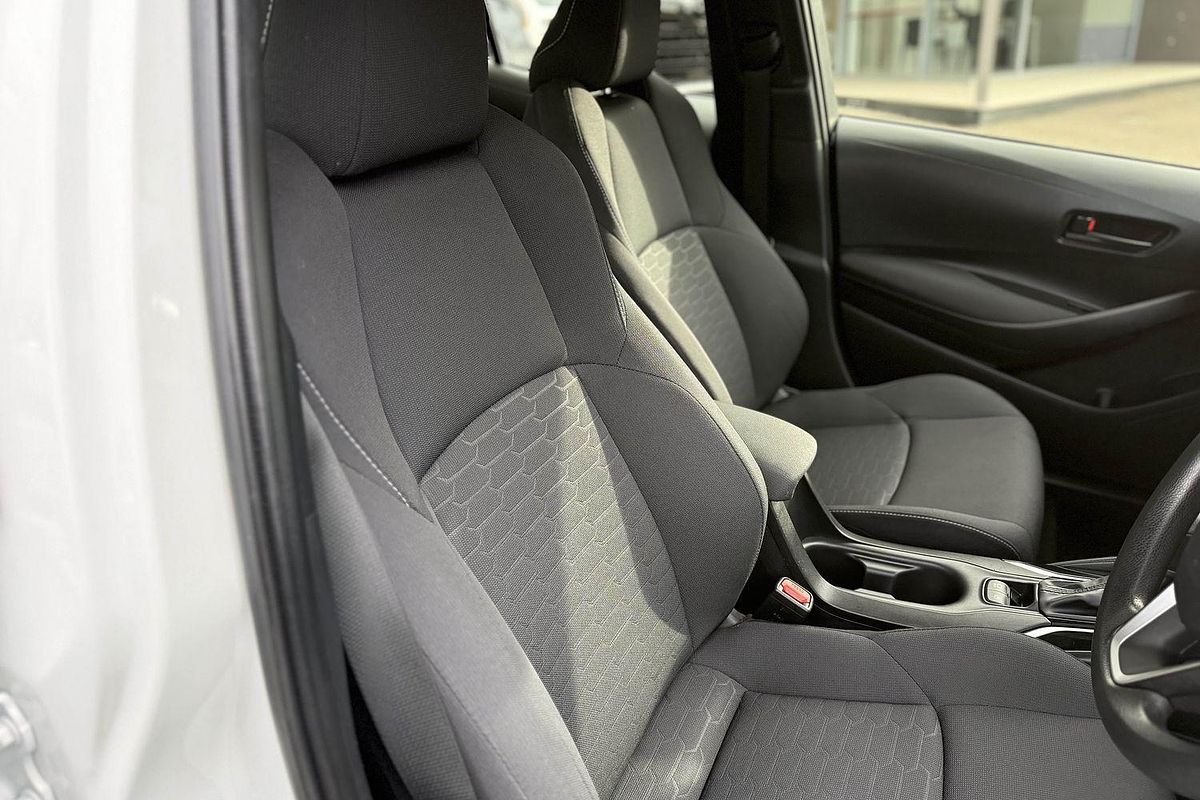 2024 Toyota Corolla Ascent Sport Hybrid ZWE219R