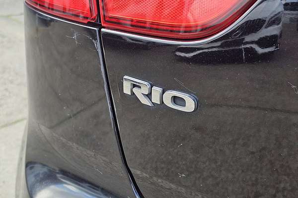 2013 Kia Rio S UB
