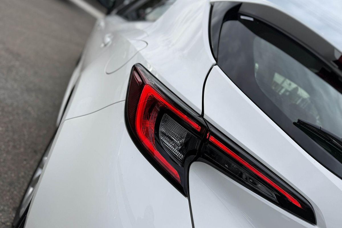 2024 Toyota Corolla Ascent Sport Hybrid ZWE219R