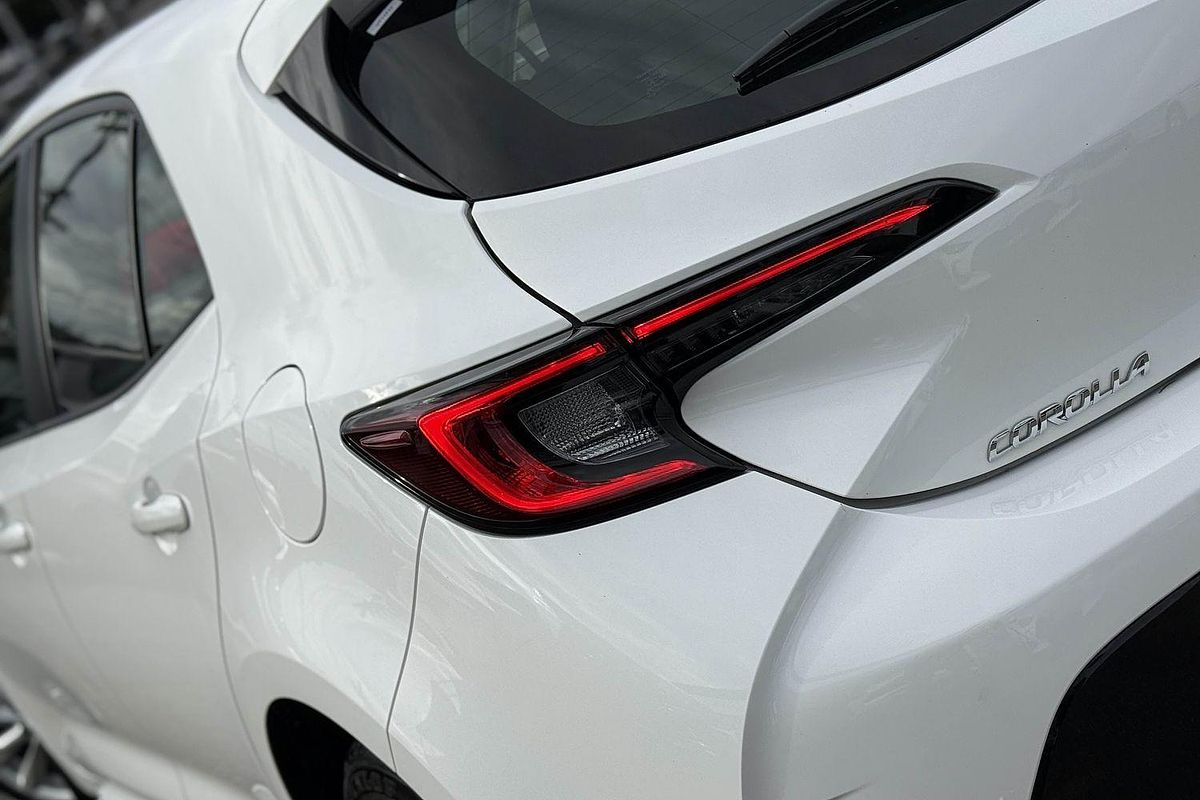 2024 Toyota Corolla Ascent Sport Hybrid ZWE219R