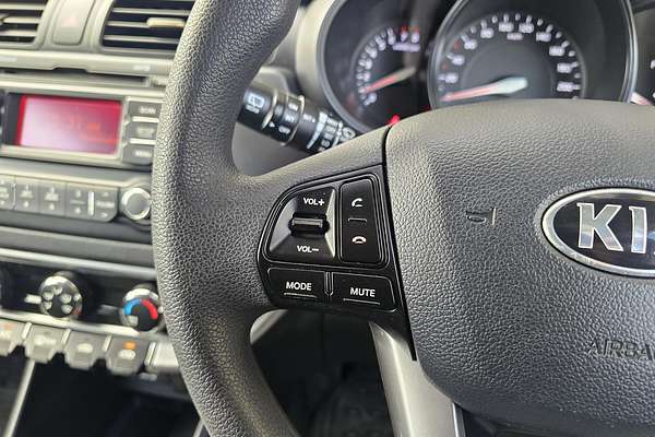 2013 Kia Rio S UB