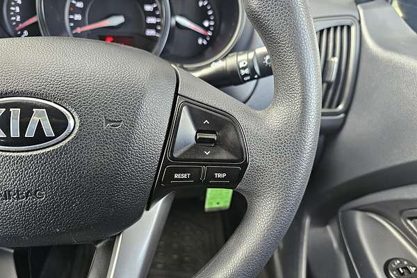 2013 Kia Rio S UB