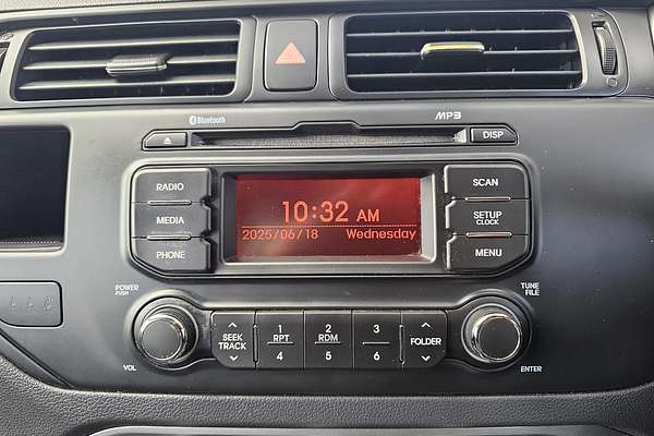 2013 Kia Rio S UB