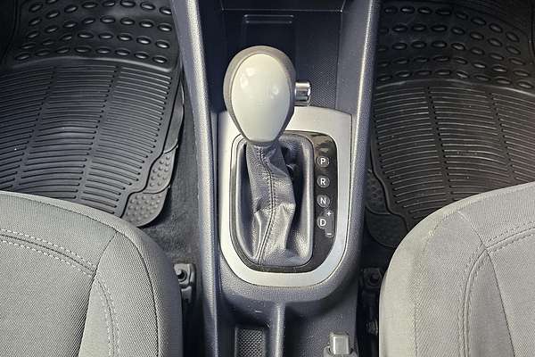 2013 Kia Rio S UB