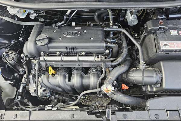 2013 Kia Rio S UB