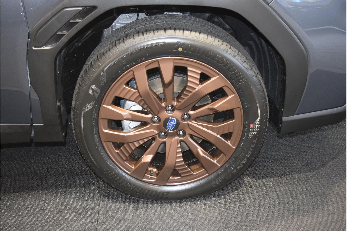 2025 Subaru Forester Hybrid Sport S6