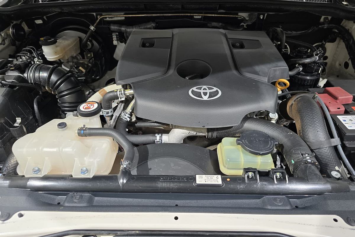 2021 Toyota Hilux SR GUN126R 4X4