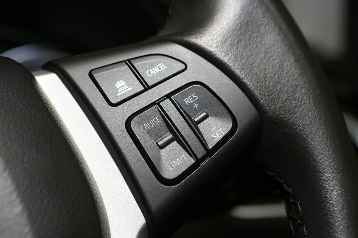 2024 Suzuki S-Cross JYB