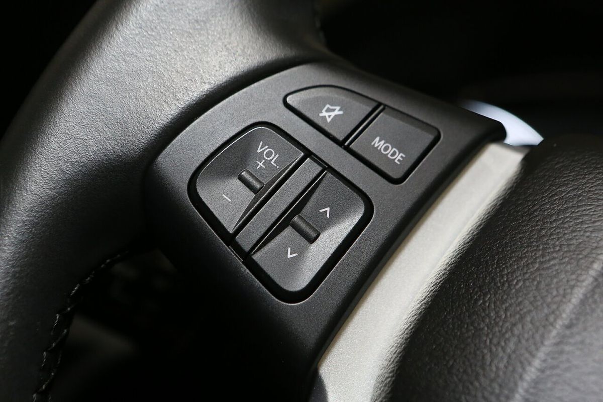 2024 Suzuki S-Cross JYB