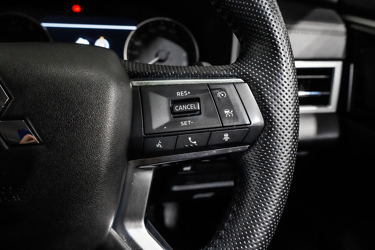 2021 Mitsubishi Outlander LS ZL