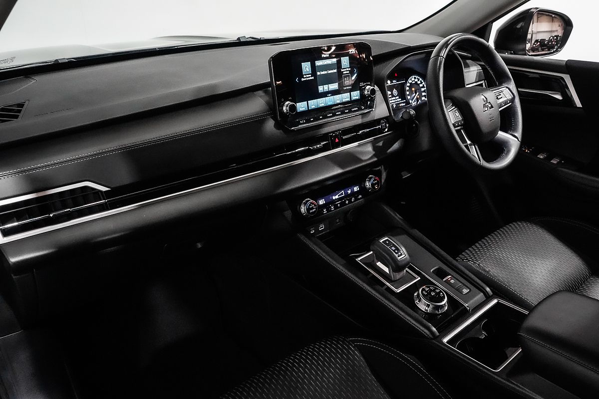2021 Mitsubishi Outlander LS ZL