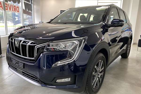 2025 Mahindra XUV700 AX7L