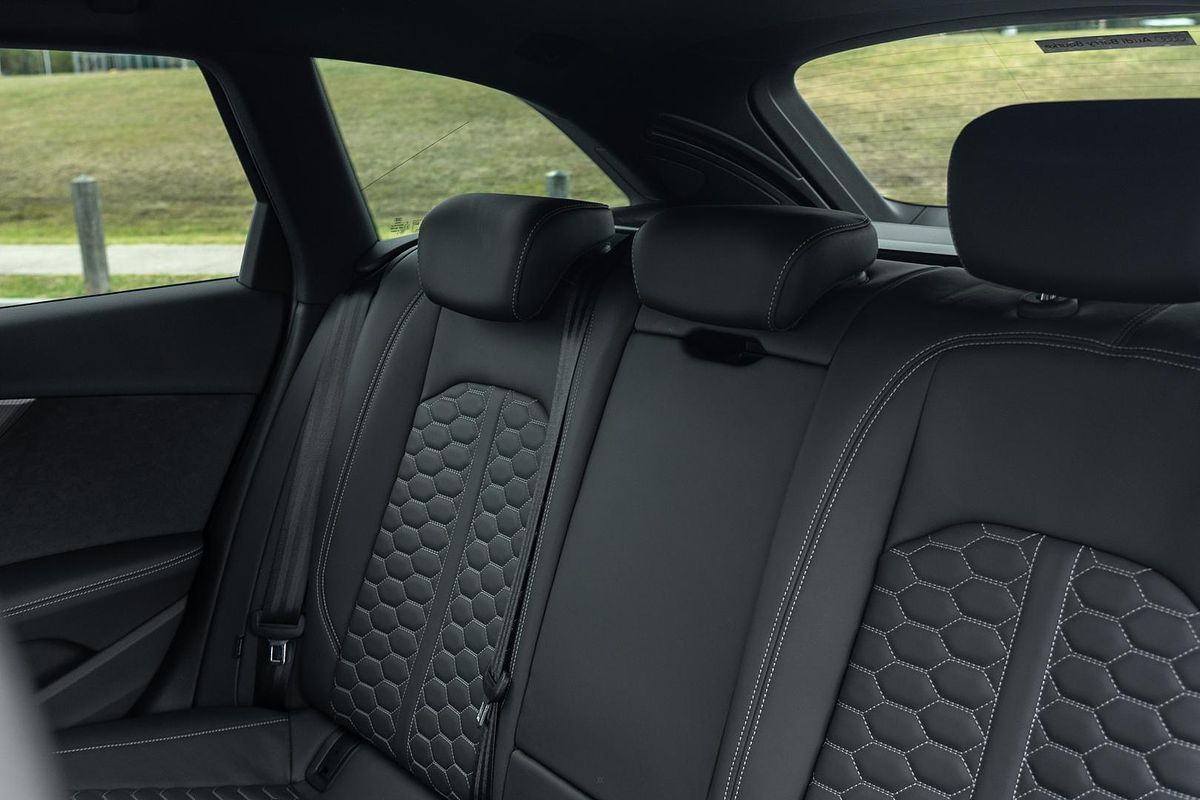 2024 Audi RS4 B9