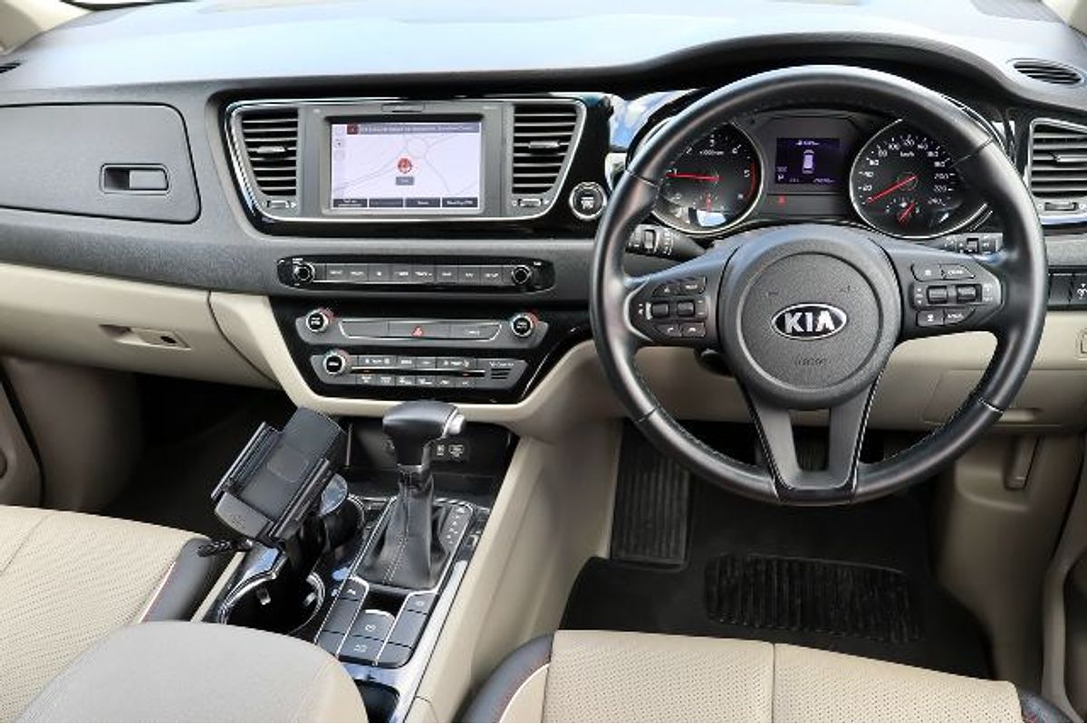 2019 Kia Carnival SLi YP