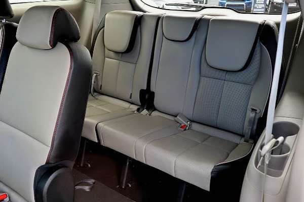 2019 Kia Carnival SLi YP