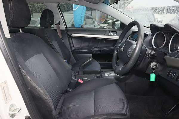 2015 Mitsubishi Lancer ES Sport CJ