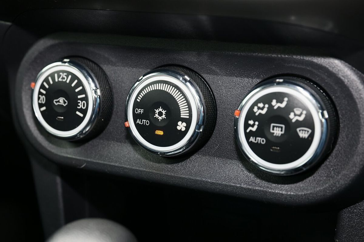 2015 Mitsubishi Lancer ES Sport CJ