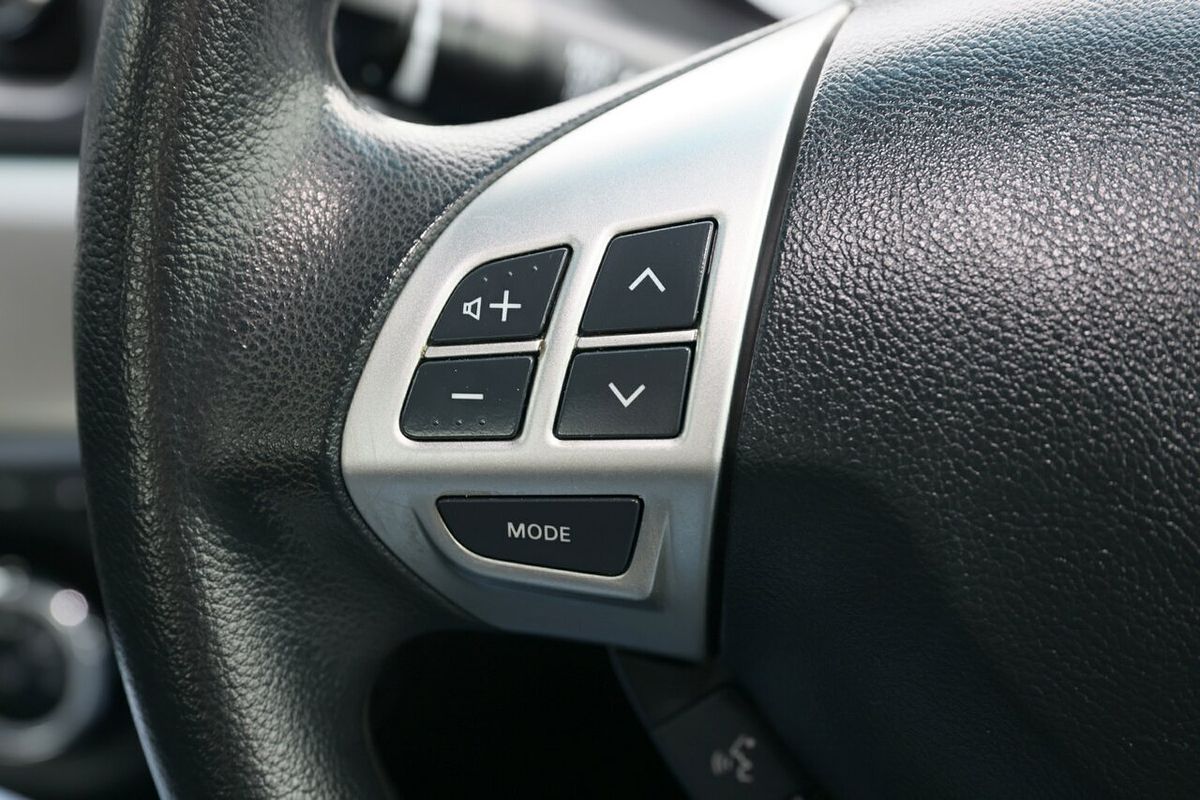 2015 Mitsubishi Lancer ES Sport CJ