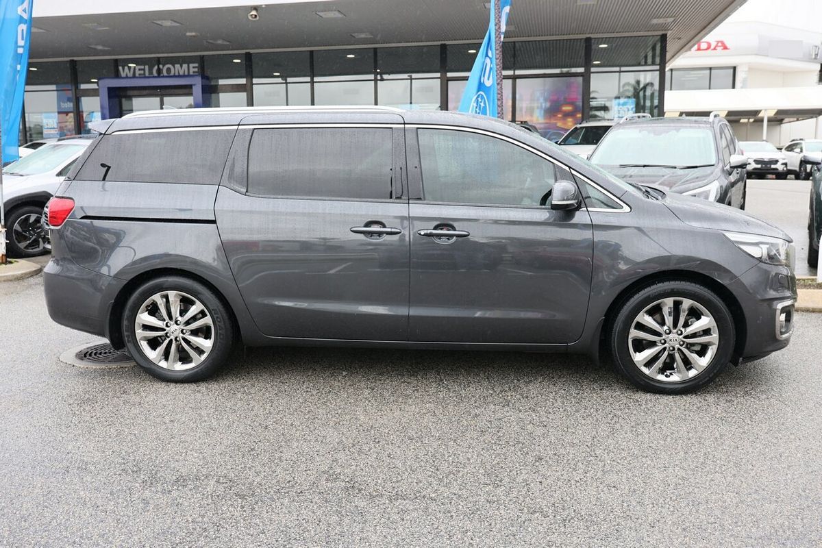 2018 Kia Carnival Platinum YP