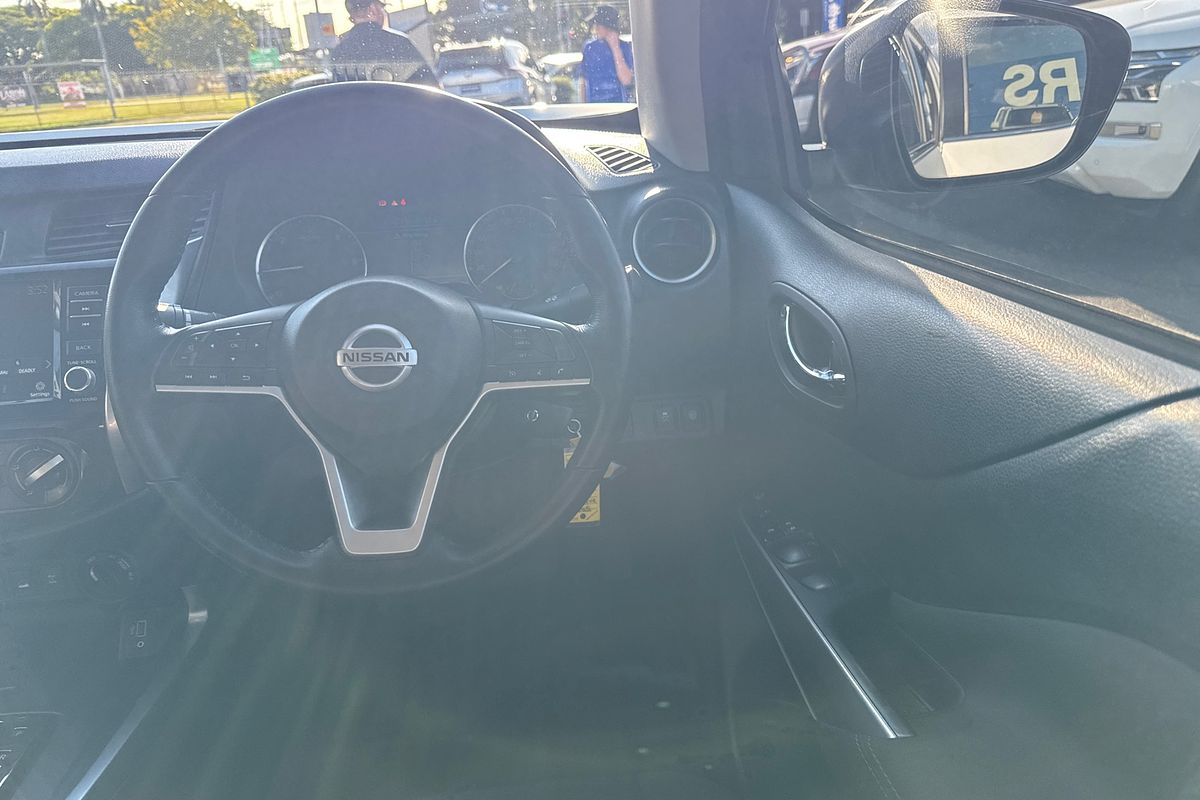 2021 Nissan Navara ST D23 4X4