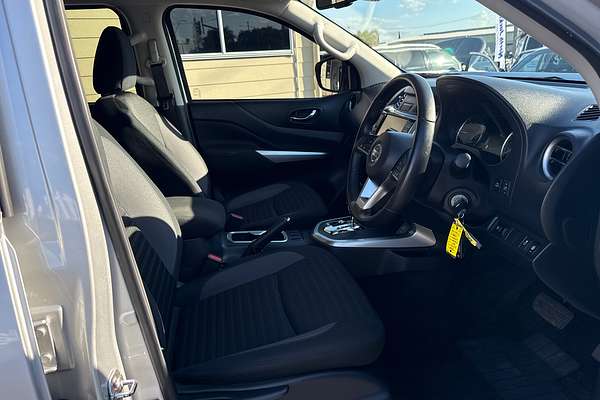 2021 Nissan Navara ST D23 4X4