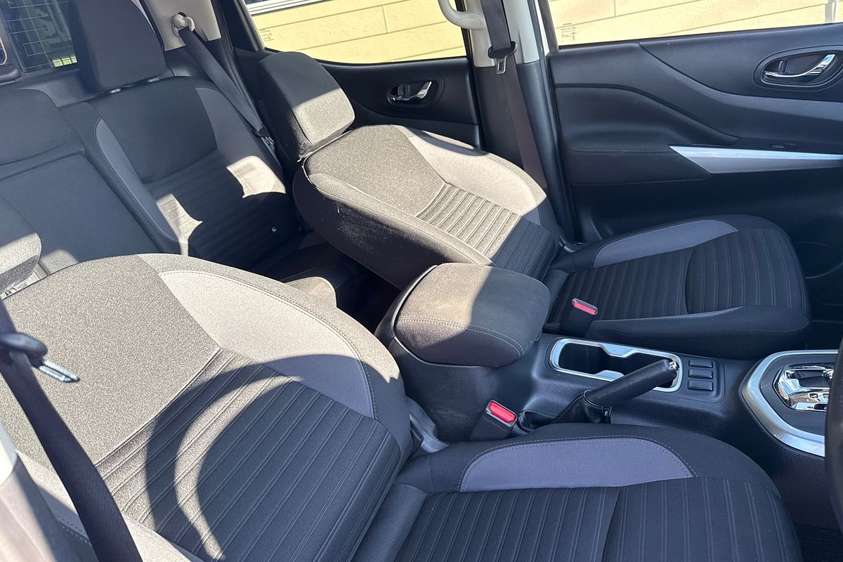 2021 Nissan Navara ST D23 4X4