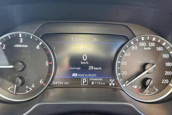 2021 Nissan Navara ST D23 4X4