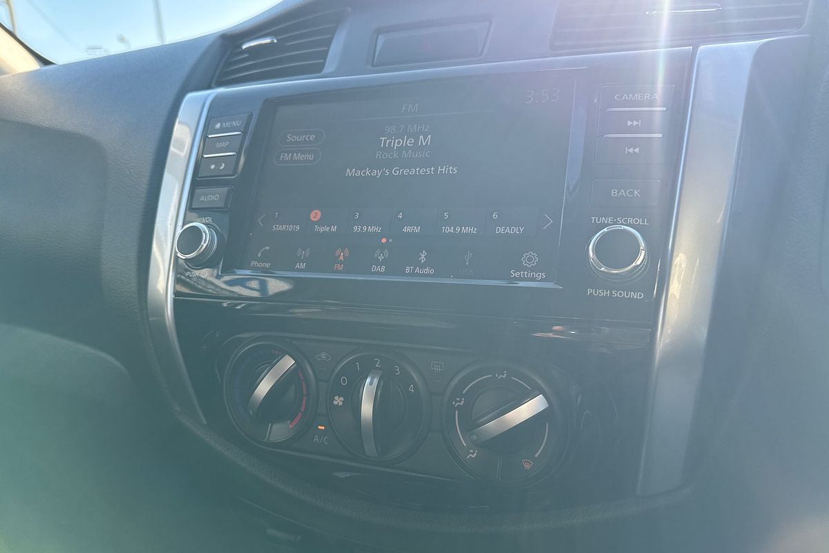 2021 Nissan Navara ST D23 4X4
