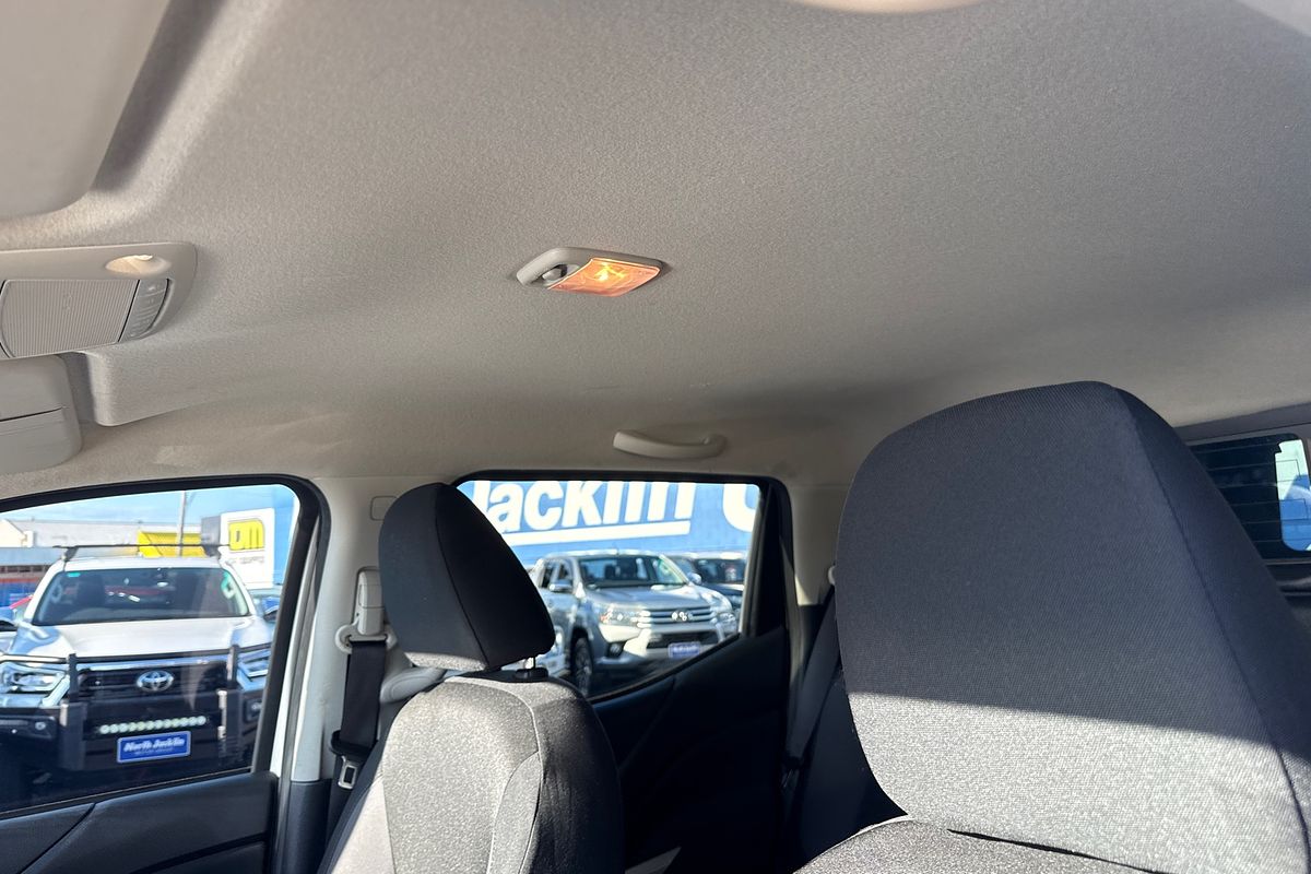 2021 Nissan Navara ST D23 4X4